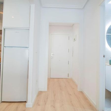 Feines Appartement Mit Hafenblick Santa Pola Exterior foto